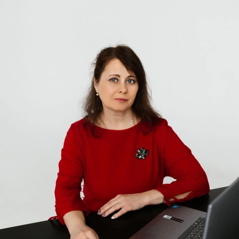бухгалтер Савостова Светлана